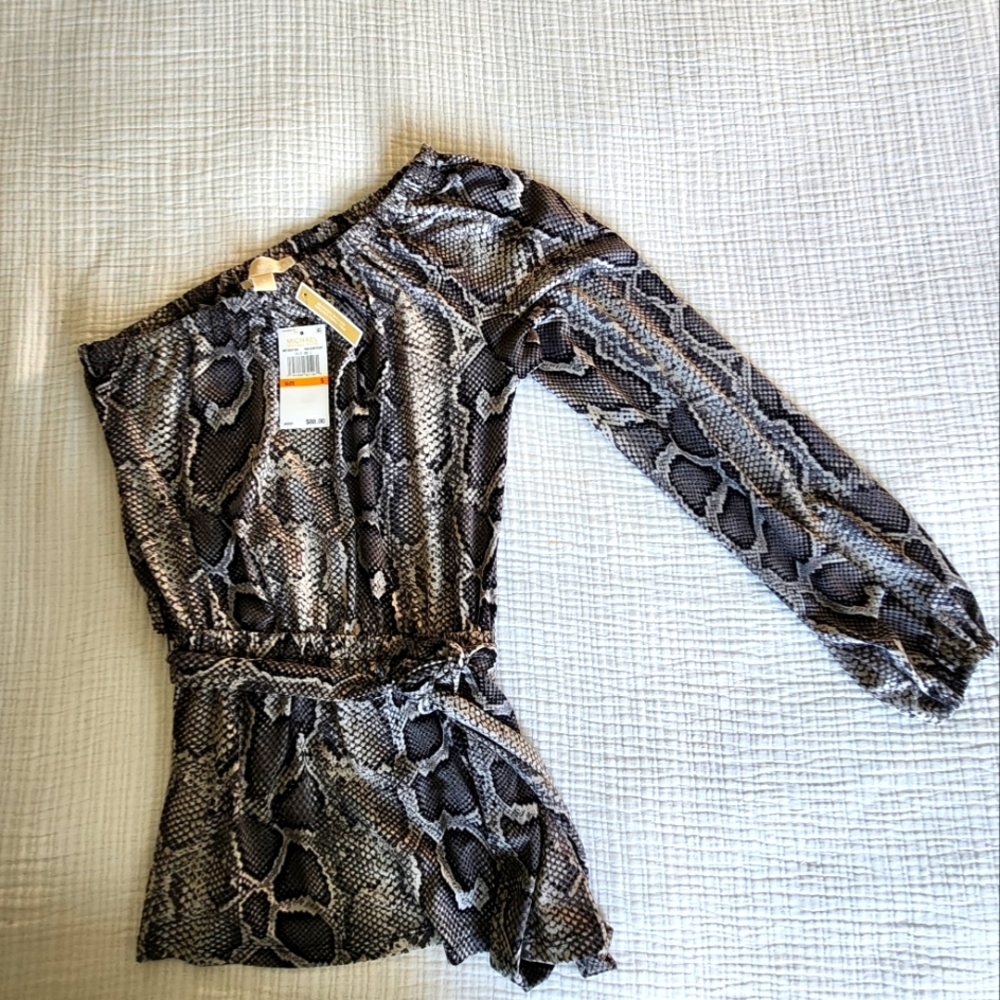 Michael Kors - one shoulder top, NWT, size Small